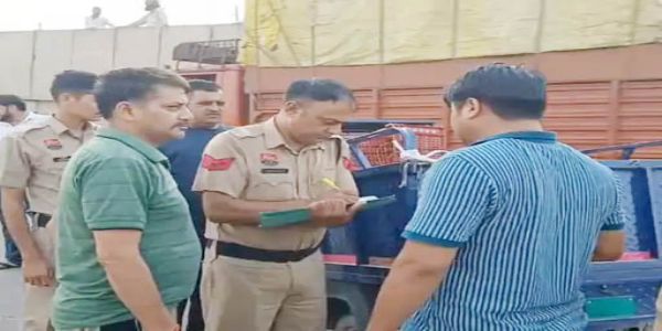 फरीदाबाद : कंटेनर की टक्कर से ई-रिक्शा चालक की मौत