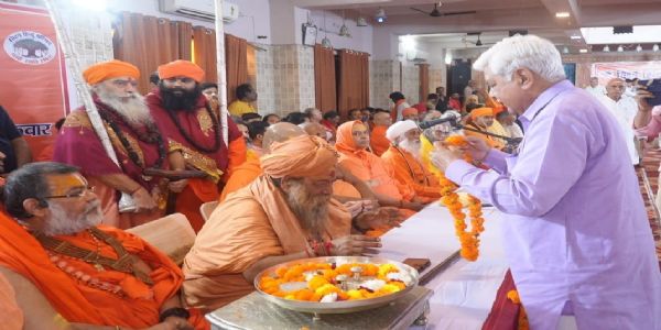 विश्व हिन्दू परिषद के केन्द्रीय संत मार्गदर्शक मण्डल उपवेशन की बैठक में धर्म, संस्कृति व राष्ट्र को लेकर हुआ मंथन