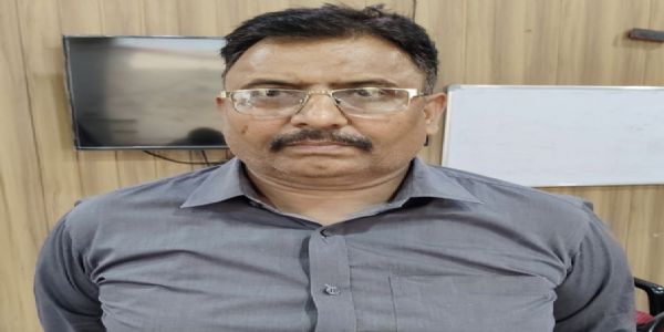 बरेली : रिश्वत लेते एंटी करप्शन ने रंगे हाथ पकड़ा संग्रह अमीन
