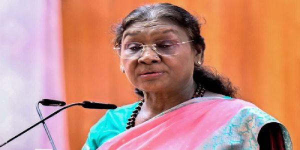 राष्ट्रपति द्रौपदी मुर्मू (फाइल फोटो) राष्ट्रपति द्रौपदी मुर्मू (फाइल फोटो)