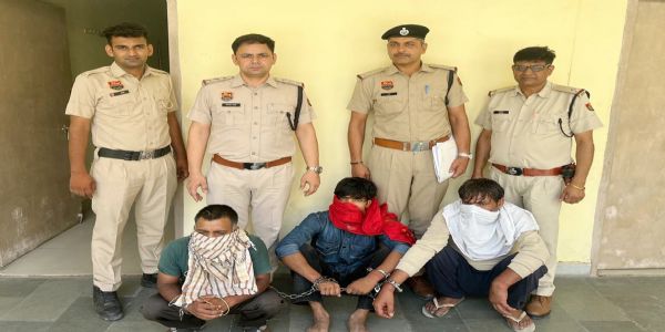 गुरुग्राम: गुमशुदा बुजुर्ग की हत्या कर शव जलाया, तीन आरोपी गिरफ्तार