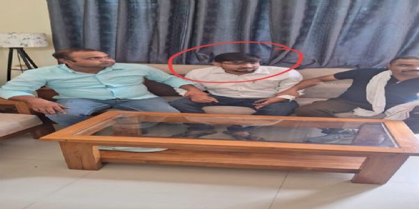 अनूपपुर में लोकायुक्त की बड़ी कार्रवाई: पीएचई के प्रभारी कार्यपालन यंत्री 30 हजार की रिश्वत लेते गिरफ्तार