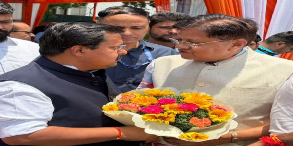 श्यामा प्रसाद मुखर्जी शोध संस्थान के गृह प्रवेश पर भाजपा के राष्ट्रीय अध्यक्ष नितिन नवीन से मिले डॉ विशेष गुप्ता