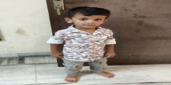 बलरामपुर : चिरायु योजना से बदली देविक की जिंदगी, अब सुन पा रहा अपनों की आवाज