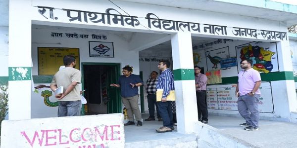 निर्वाचन आयोग के दल ने रुद्रप्रयाग में एसआईआर अभियान का लिया जायजा