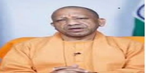 योगी सरकार में हाईटेक हुईं 50 हजार ग्रामीण महिलाएं, डेयरी का डिजिटल कर रहीं संचालन