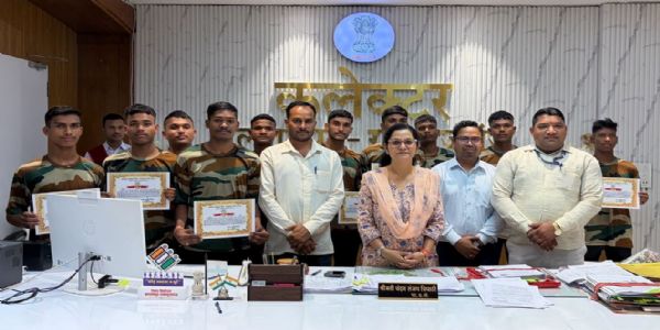 बलरामपुर : शंकरगढ़ के 11 युवाओं का अग्निवीर में चयन, जिले को मिला पहला पैरा कमांडो