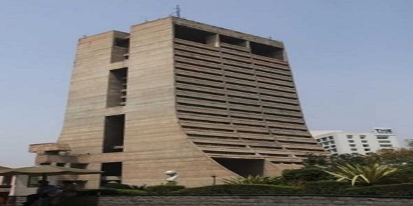 एनडीएमसी के आठ प्रमुख स्थलों पर आठ योग संस्थाओं की सहभागिता से आयोजित होगा योग दिवस