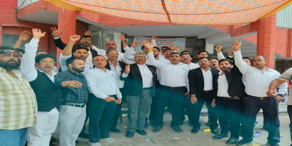 रजिस्ट्री व्यवस्था का निजीकरण स्वीकार नहीं किया जाएगा : आनंद मोहन गुप्ता