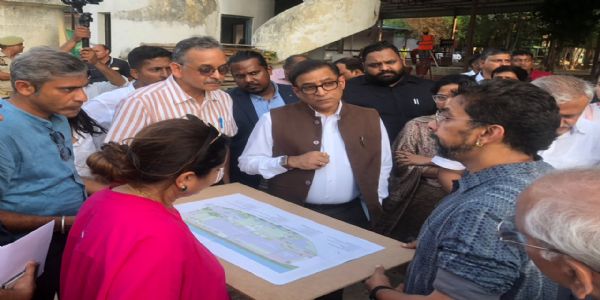 विश्वस्तरीय पर्यटन केंद्र के रूप में विकसित होगी लखनऊ की छतर मंजिल