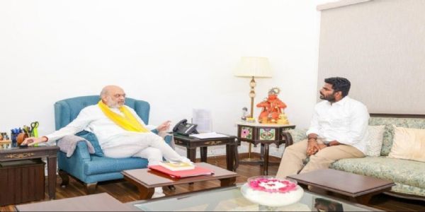 के अन्नामलाई ने की अमित शाह से मुलाकात के अन्नामलाई ने की अमित शाह से मुलाकात