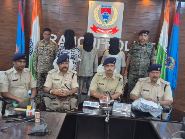 प्रेस वार्ता की तस्वीर प्रेस वार्ता की तस्वीर