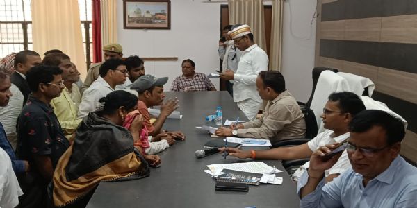 सदर तहसील में समाधान दिवस, 193 फरियादियों ने रखी समस्याएं