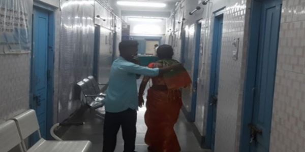जमाई षष्ठी पर हादसा, पत्नी घायल
