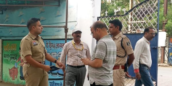 जिले के चार केंद्रों में नीट पुनर्परीक्षा 21 को, अधिकारियों ने लिया तैयारियों का जायजा
