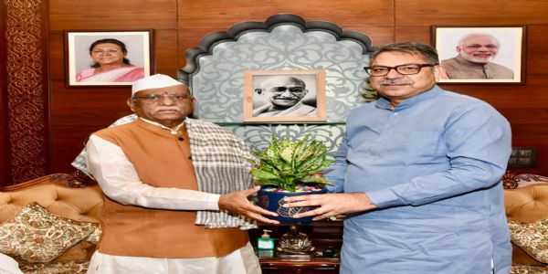 राज्यपाल बागडे से राज्यसभा सदस्य पुनिया ने की शिष्टाचार भेंट