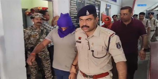 भाजपा नेता की नृशंस हत्या मामले में चार आराेपिताें ने किया आत्मसर्पण
