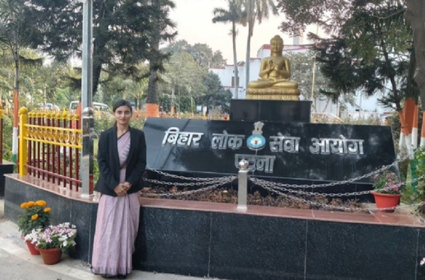 अररिया फोटो:कोमल की तस्वीर अररिया फोटो:कोमल की तस्वीर