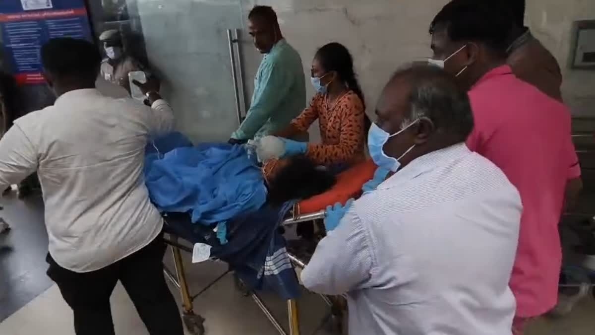 चेन्नई के पास फैक्ट्री में अमोनिया गैस रिसाव चेन्नई के पास फैक्ट्री में अमोनिया गैस रिसाव
