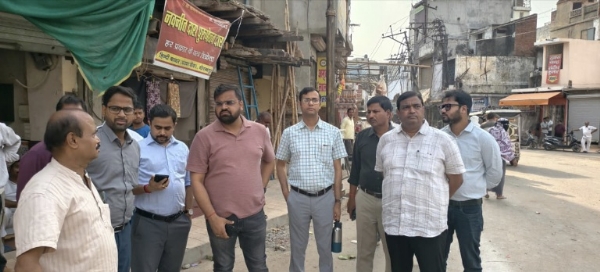 सफाई प्रकाश और सुरक्षा व्यवस्थाओं को लेकर दिए सख्त निर्देश सफाई प्रकाश और सुरक्षा व्यवस्थाओं को लेकर दिए सख्त निर्देश