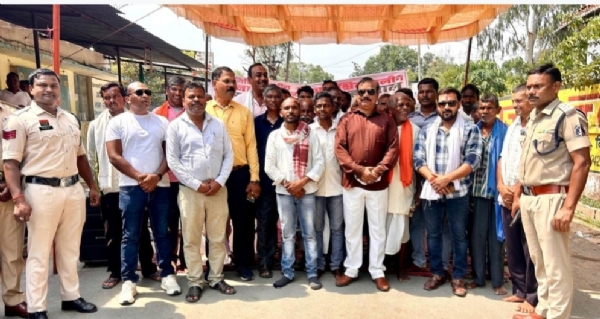 किसानों का भूख हड़ताल समाप्त।