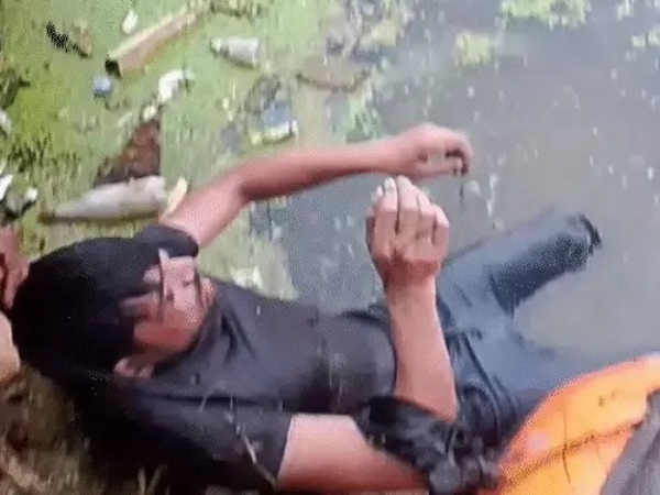 तालाब में कूदकर खुदकुशी की तालाब में कूदकर खुदकुशी की