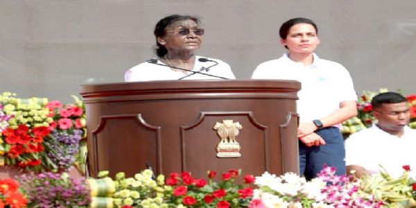 (अपडेट) योग विश्व को हमारी सांस्कृतिक धरोहर का एक अनमोल उपहार है : द्रौपदी मुर्मु