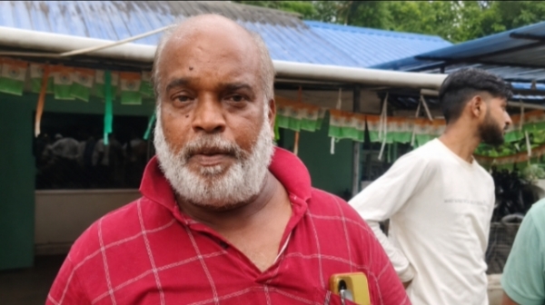 थाने में रिपोर्ट दर्ज करने पहुंचे राजकुमार सिंह
