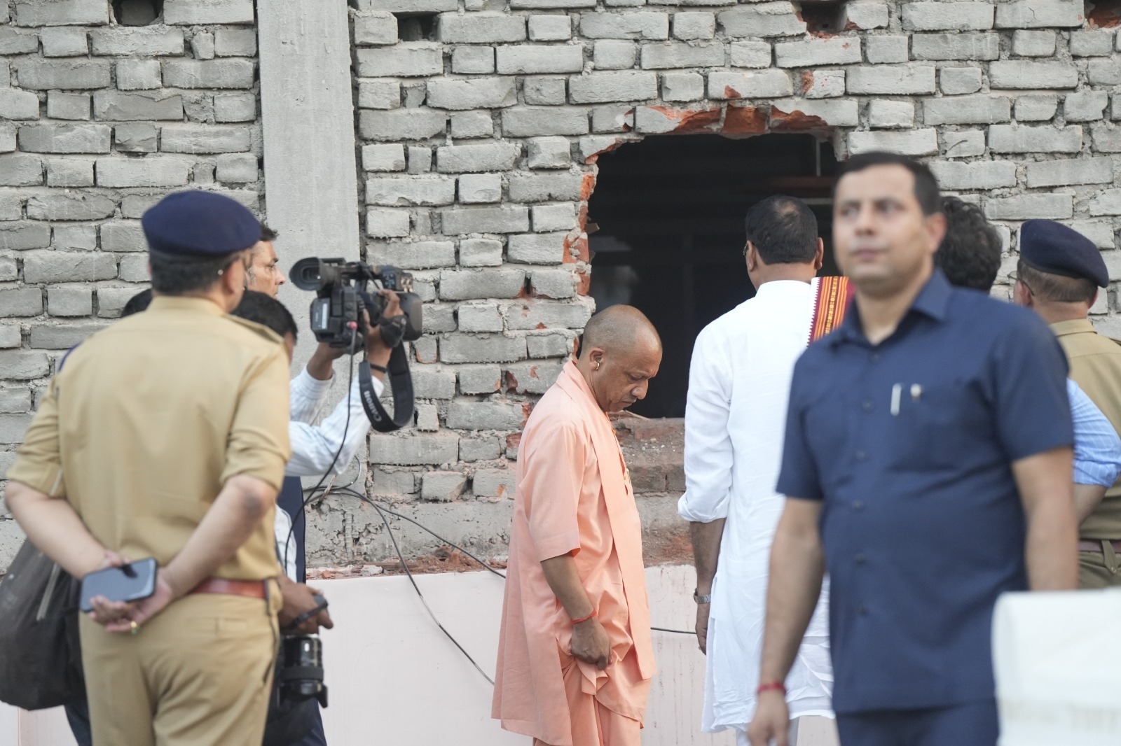 मुख्यमंत्री ने किया निरीक्षण