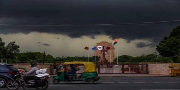 दिल्ली में बादल छाए रहने, उत्तर-पश्चिम भारत में वर्षा होने की संभावना