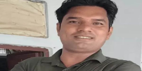 रेवाड़ी में खड़े डंपर से टकराई बाइक, फास्ट फूड संचालक की मौत