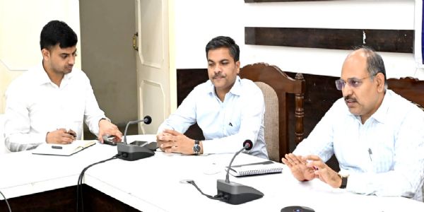 ठोस अपशिष्ट प्रबंधन नियमों के कड़ाई से अनुपालन के निर्देश
