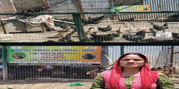 मुर्गी पालन से चमोली की सुमन देवी कमा रहीं 18 हजार रुपये प्रतिमाह
