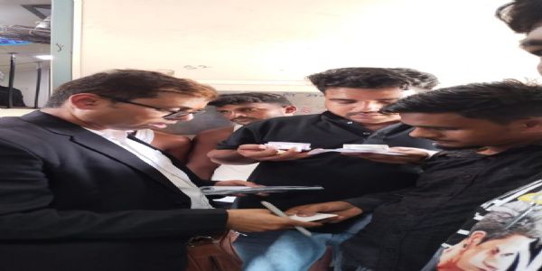 मेगा टिकट चेकिंग अभियान में 663 यात्री पकड़ाये, वसूले गये 6 लाख 32 हजार 595 रुपये