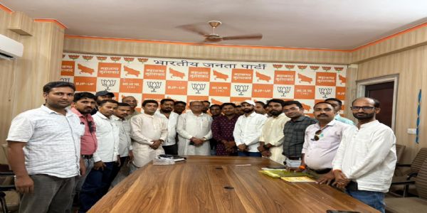 सोशल मीडिया जन संवाद का सबसे प्रभावी माध्यम : आकाश पाल