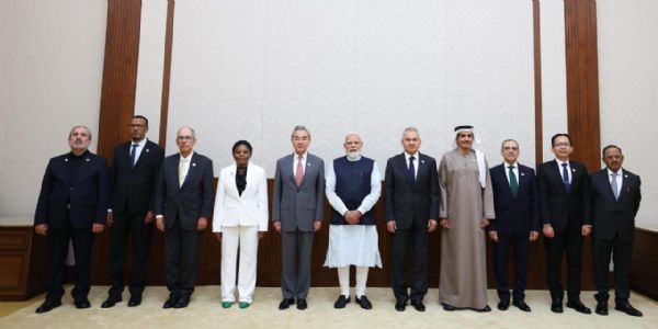 ब्रिक्स देशों के एनएसए से मुलाकात करते प्रधानमंत्री ब्रिक्स देशों के एनएसए से मुलाकात करते प्रधानमंत्री