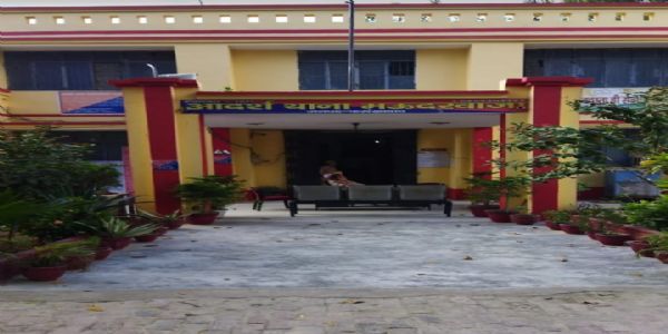 ट्रांसफॉर्मर फटने से लगी भीषण आग,दर्जन भर बाइक,तीन दुकानों में रखा सामान जल कर खाक