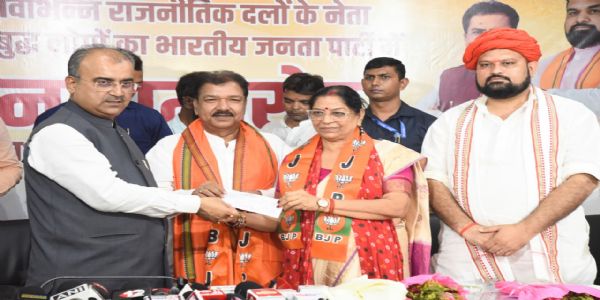 सारण-सिवान के कई प्रभावशाली नेता भाजपा में हुए शामिल