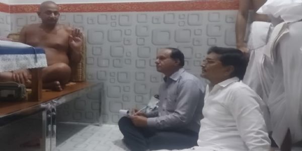 मोरपंख विवाद पर बोले जैन मुनि आदित्य सागर महाराज, कहा- जैन परंपरा पर लगाए गए आरोप निराधार