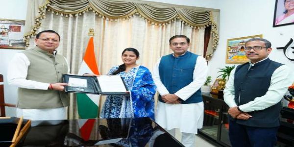 कौशल उन्नयन योजना से मिली उड़ान, जर्मनी में नौकरी पाने वाली सपना राणा ने मुख्यमंत्री से की मुलाकात