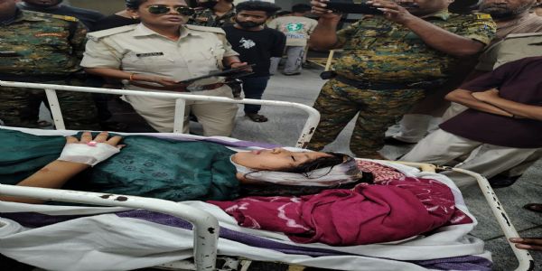 पिकअप व ऑटो की भीषण टक्कर में चार की घटनास्थल पर मौत, चार घायल