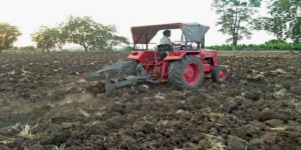 इंदौरः जिले में झमाझम बारिश का सिलसिला शुरू, खरीफ की बुआई का कार्य भी प्रारंभ