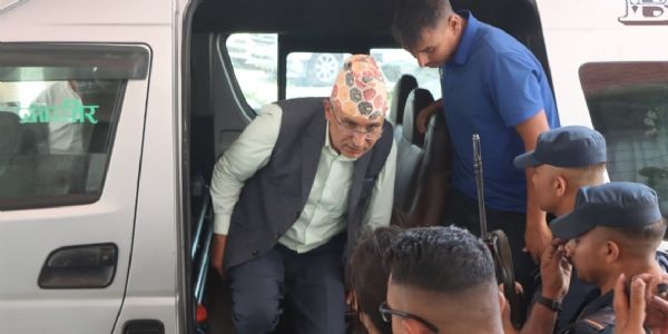 गिरफ्तार किए गए नेपाल के पूर्व वित्त मंत्री विष्णु पौडेल गिरफ्तार किए गए नेपाल के पूर्व वित्त मंत्री विष्णु पौडेल