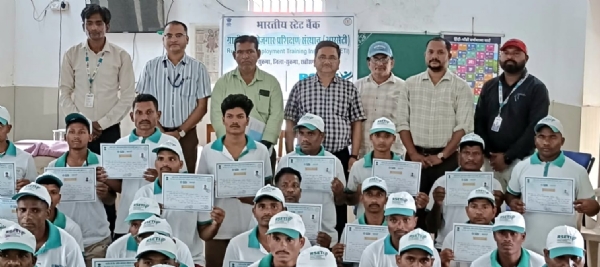 बंदियों को स्वरोजगार प्रशिक्षण दिया गया