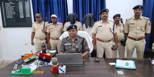 सुपौल में अवैध हथियार के साथ दो युवक गिरफ्तार, एक देसी कट्टा और बाइक जब्त
