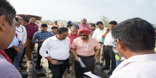 भोपाल मेट्रो की बढ़ेगी रफ्तार, सीएमआरएस ने जांचा सिग्नलिंग सिस्टम, ट्रैक का किया निरीक्षण