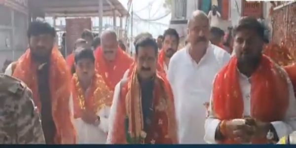 मैहर पहुंचे नरोत्तम मिश्रा, मां शारदा के दरबार में की पूजा-अर्चना; सीएम मोहन यादव पर कांग्रेस के आरोपों को बताया निराधार