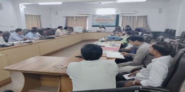 कुष्ठ उन्मूलन के लिए थारू बाहुल्य क्षेत्रों में चलेगा सघन खोजी अभियान : सीएमओ