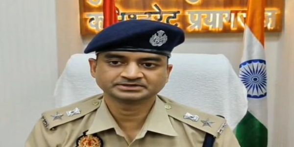 मोहर्रम के मद्देनज़र पुलिस ने किया पैदल मार्च, सुरक्षा व्यवस्था का लिया जायजा