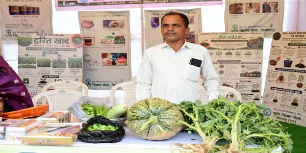 छत्तीसगढ़ के किसान जदुनंदन वर्मा बने जैविक खेती के प्रेरणास्रोत
